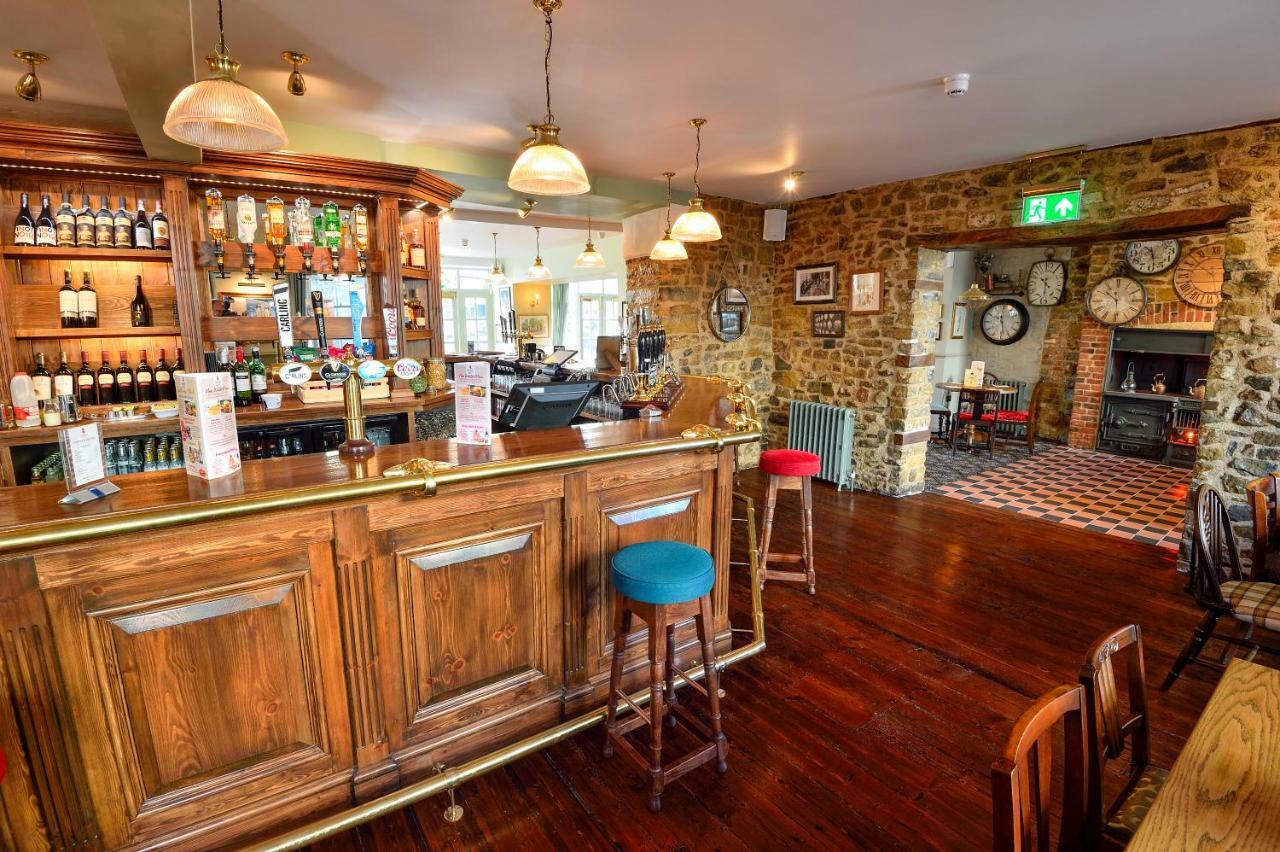 The George Hotel Axminster Exterior foto